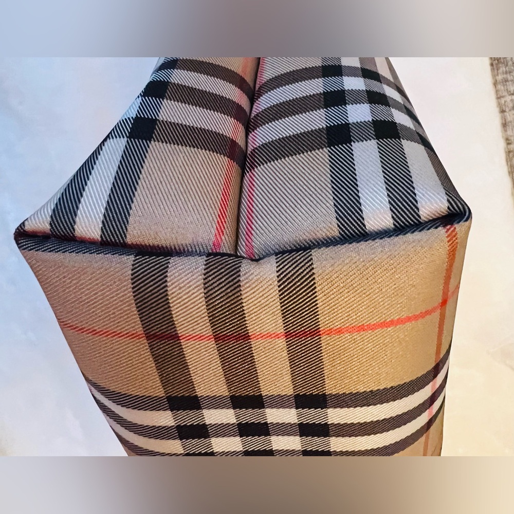 BURBERRY Nova Check Nylon and Leather Pouch Beige and Black - EUC - Picture 4 of 8